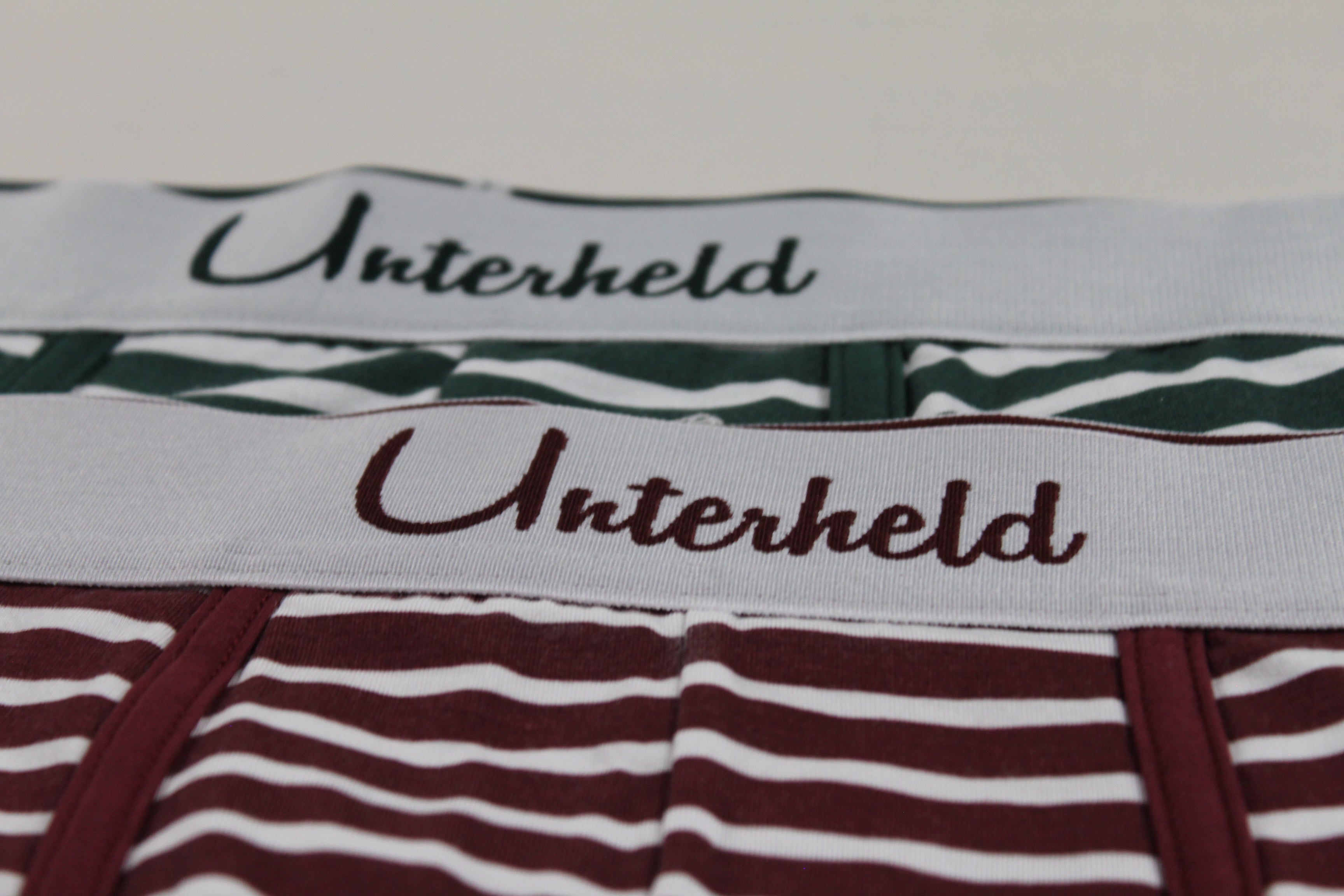Striped Hero Duo – Boxershorts Herren aus TENCEL™ Modal | Bordeaux & Forest Green